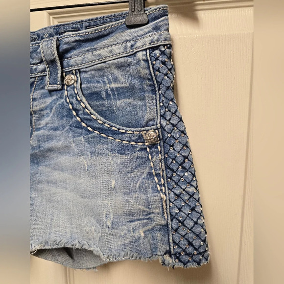 Miss Me Cut-Off Shorts Womens 28 (actual 30x3.5) Blue Denim Cotton Blend Button - Picture 4 of 16